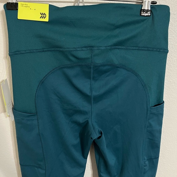 All In Motion High Rise Leggings - Picture 8 of 9